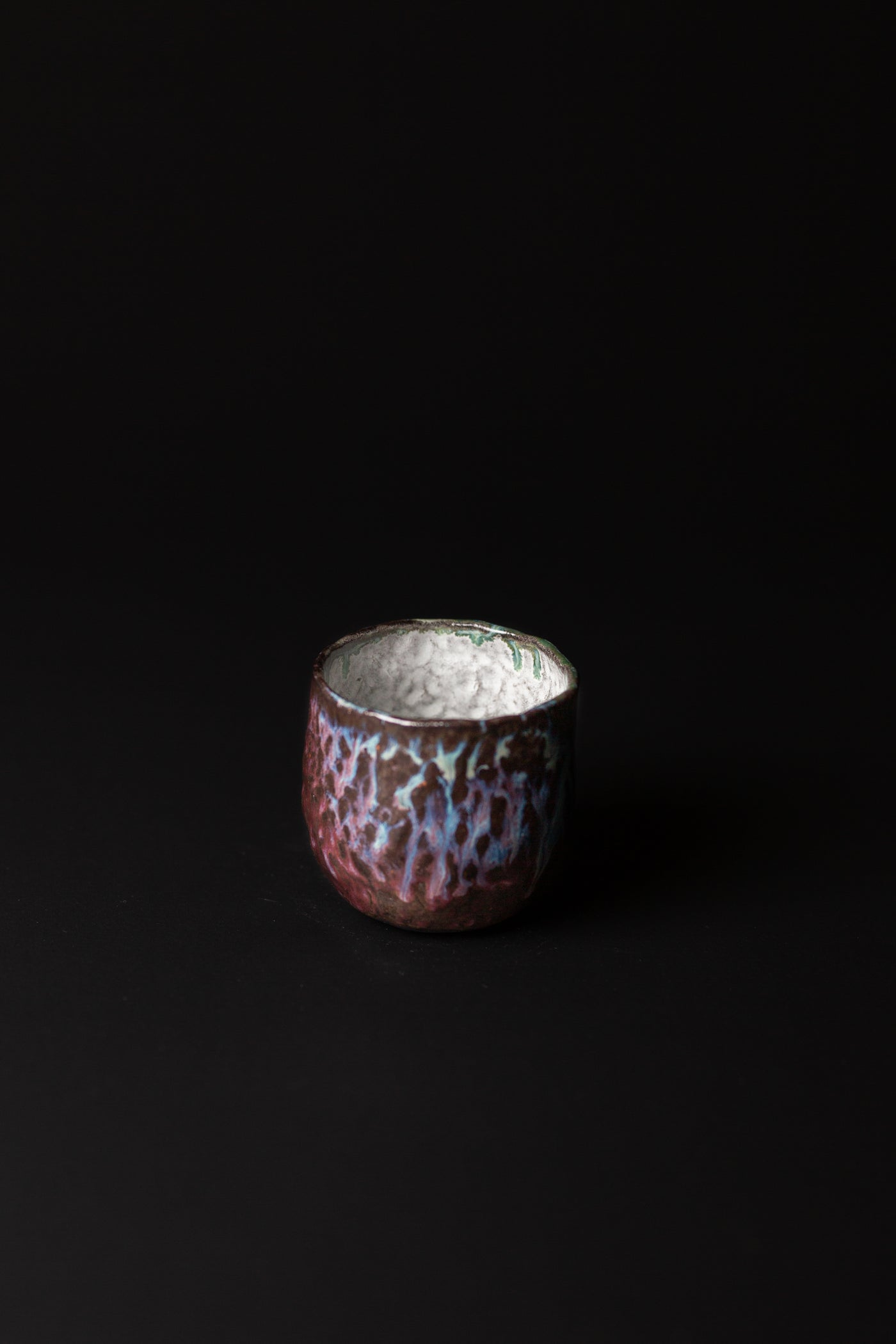 Rebecca’s objects possess a whimsy. With unabashed spontaneity in each piece, nothing is left behind. Type: Mug  Material: Stoneware  Dimensions: 75 x 75mm     180mls